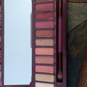 Urban Decay Naked Cherry